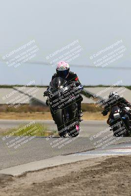 media/May-26-2025-Lets Ride (Mon) [[3bf1de1d65]]/B Group/1220pm (Wheelie Bump)/